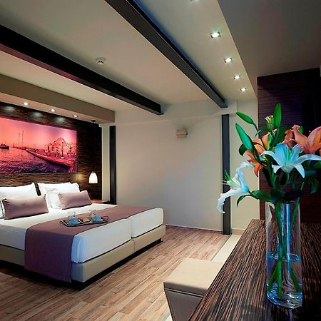 Agia Marina Elotis Suites (Adults Only) الغرفة الصورة