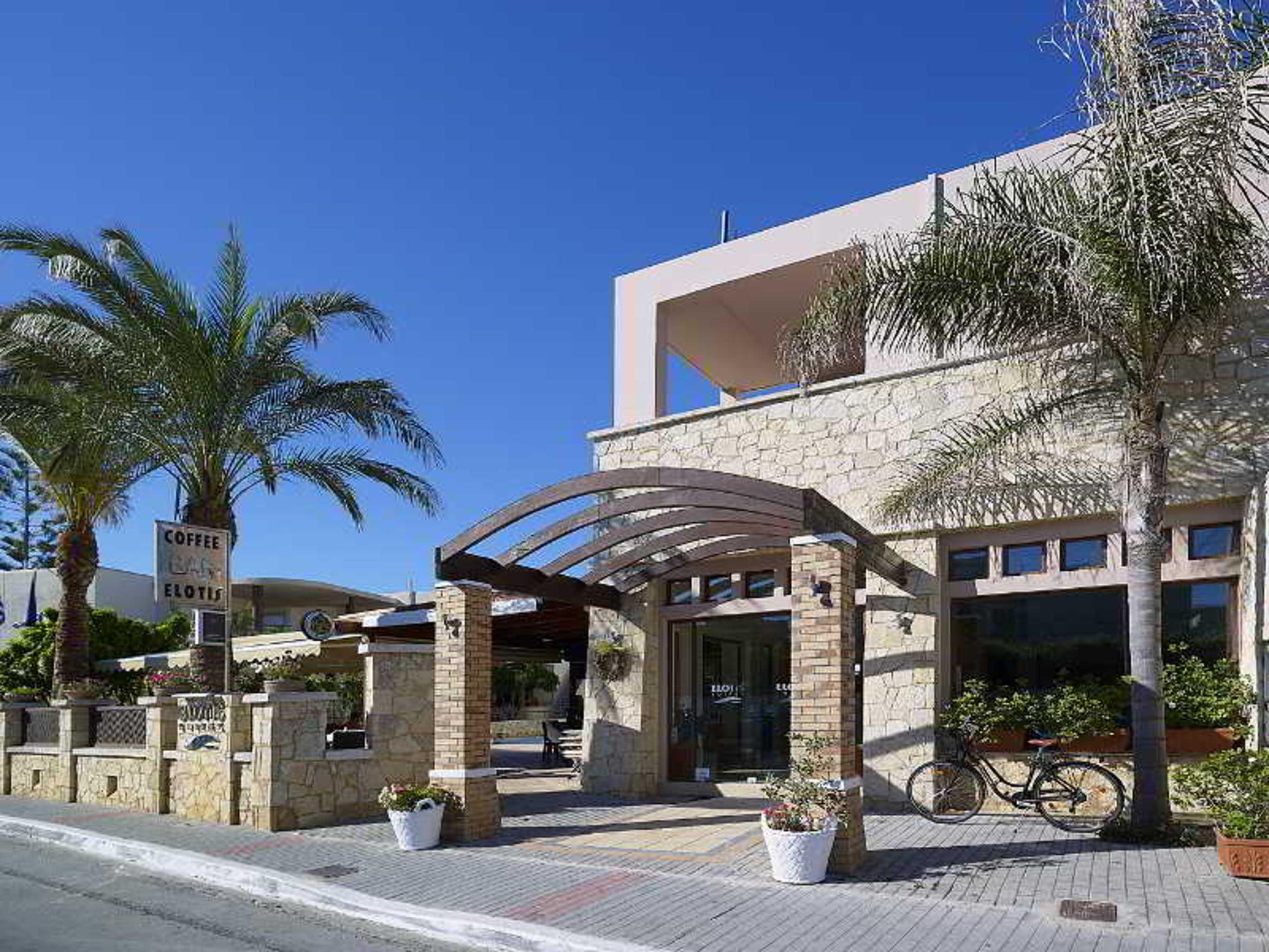 Agia Marina Elotis Suites (Adults Only) المظهر الخارجي الصورة