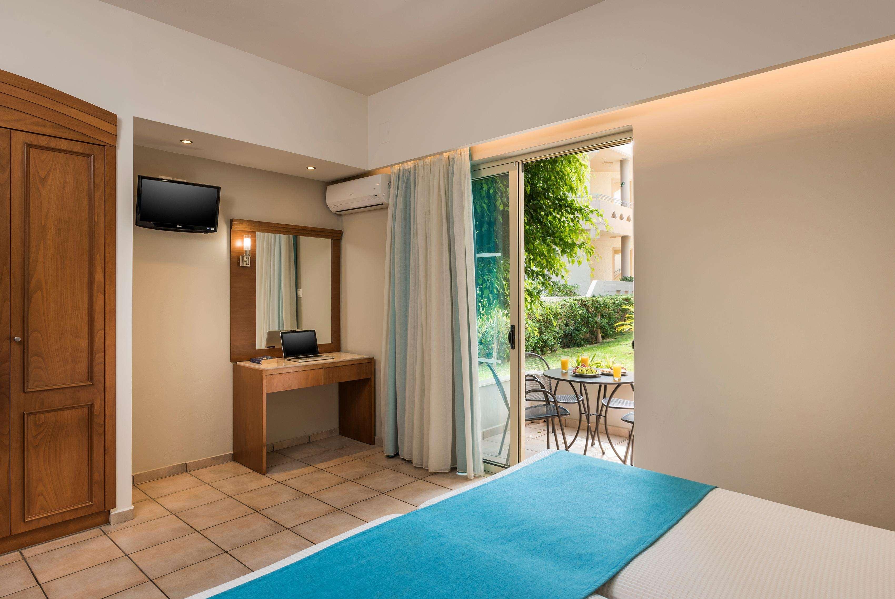 Agia Marina Elotis Suites (Adults Only) المظهر الخارجي الصورة