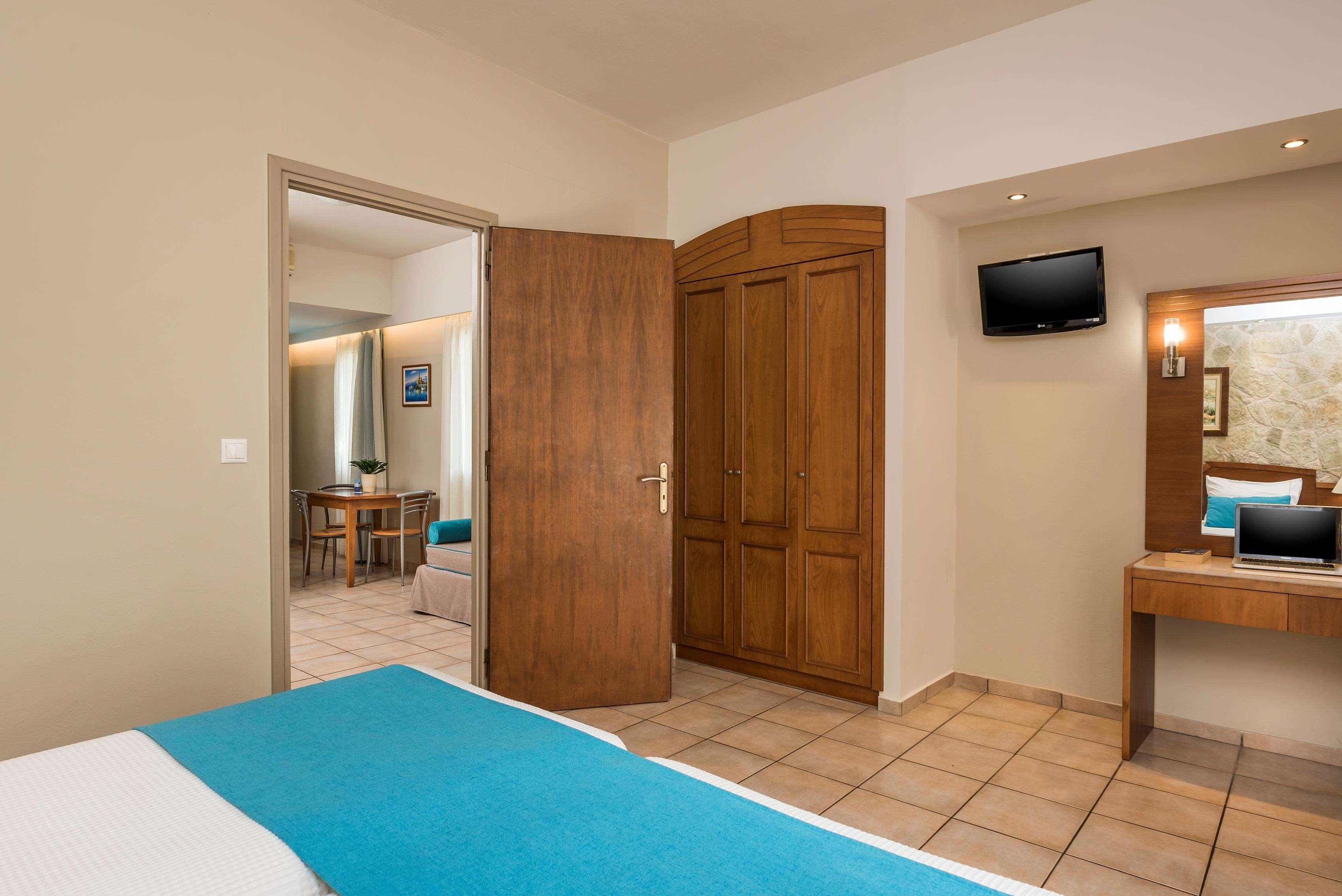 Agia Marina Elotis Suites (Adults Only) المظهر الخارجي الصورة