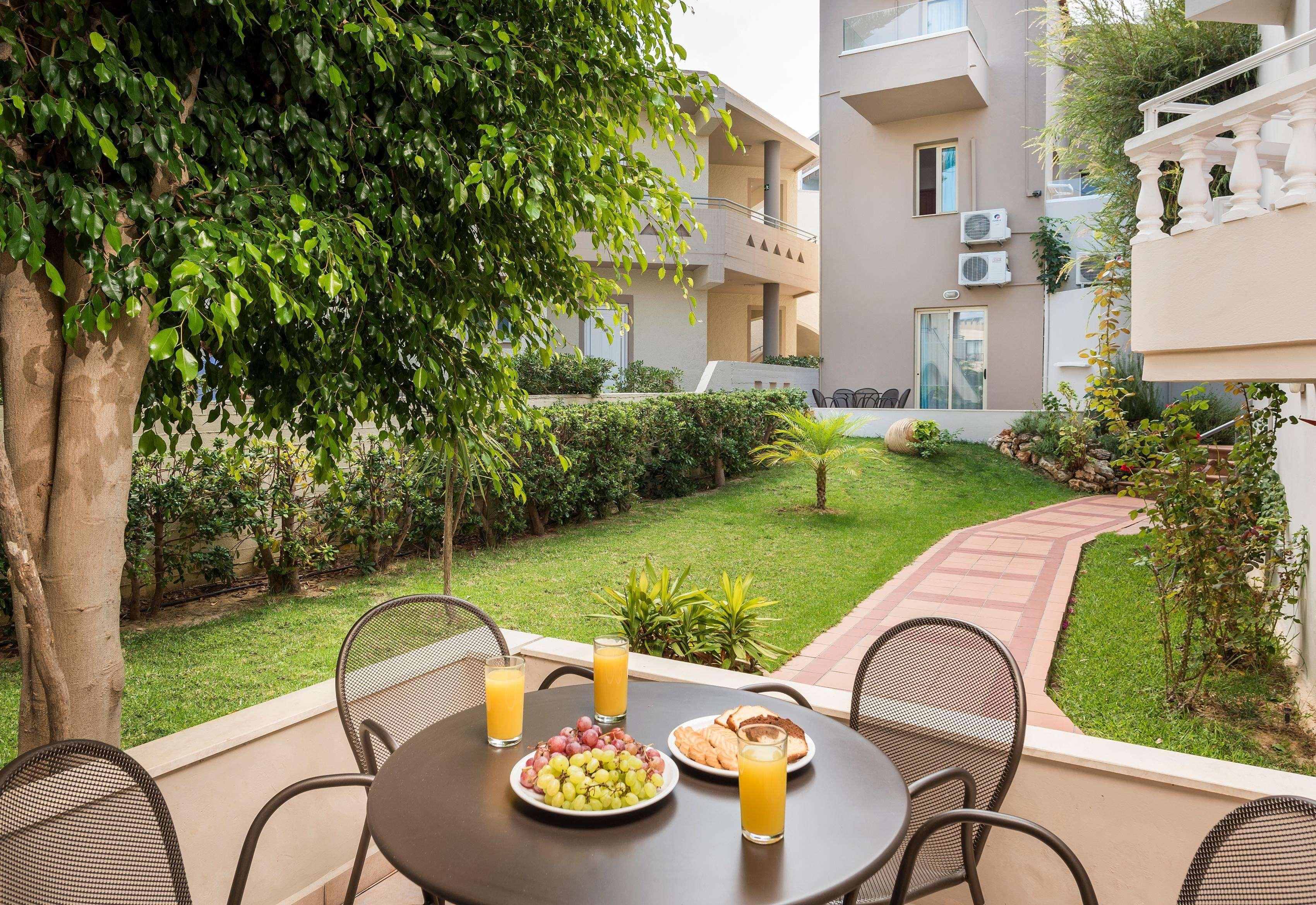 Agia Marina Elotis Suites (Adults Only) المظهر الخارجي الصورة